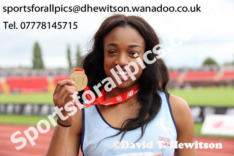 Senior girls long jump, English Schools Track and Field. Photo: David T. Hewitson/Sports for All Pics